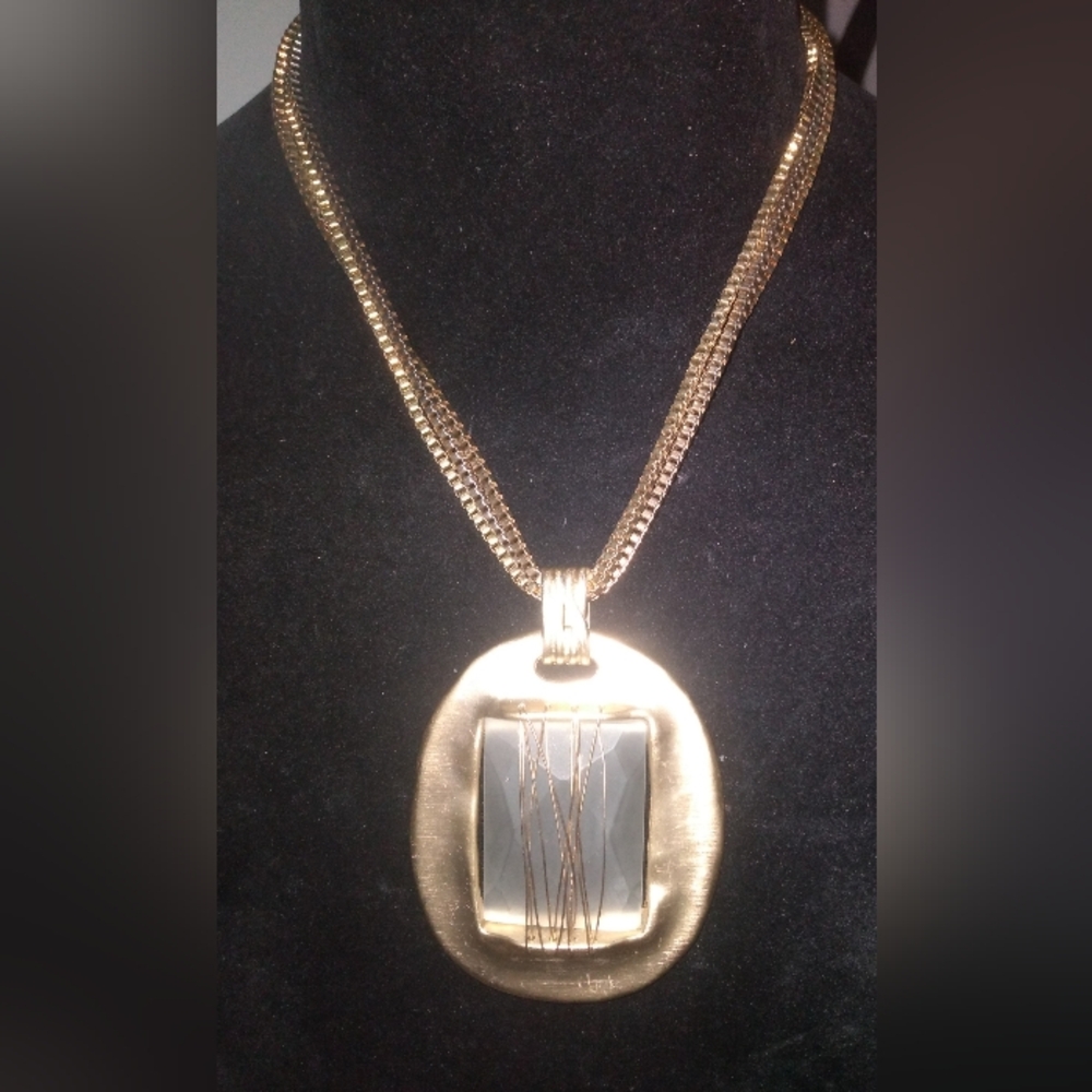 Chicos frosted glass pendant necklace